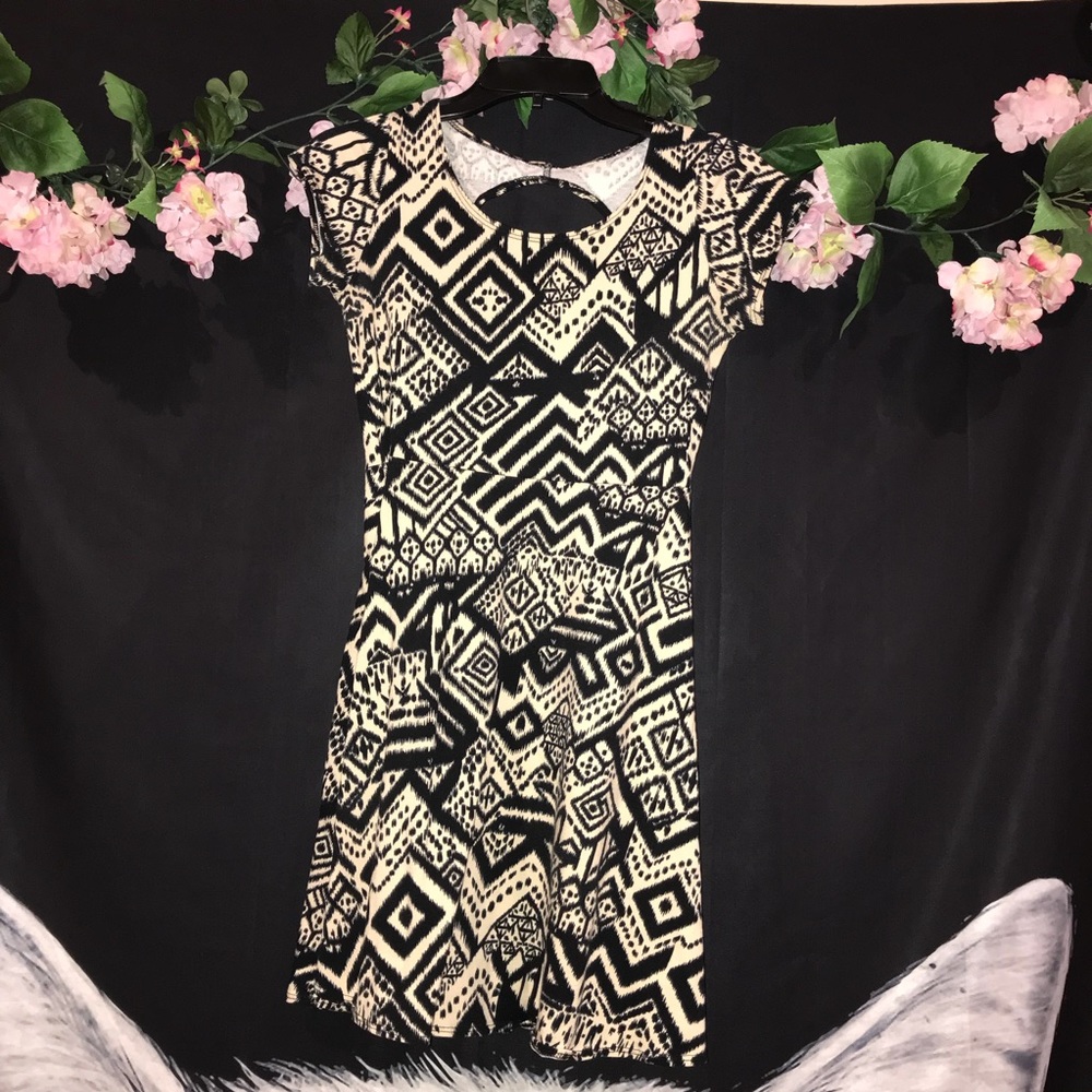 Geometric print skater dress